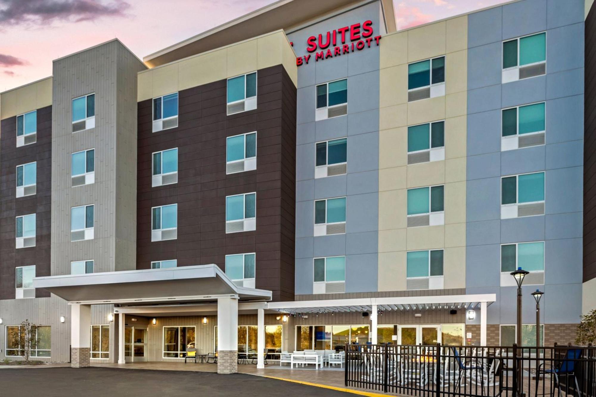 Towneplace Suites By Marriott Richmond コロニアルハイツ エクステリア 写真